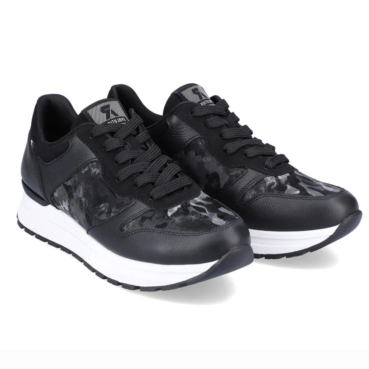 40804 Lace Up Sneaker