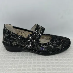 Alice 2 Black Floral