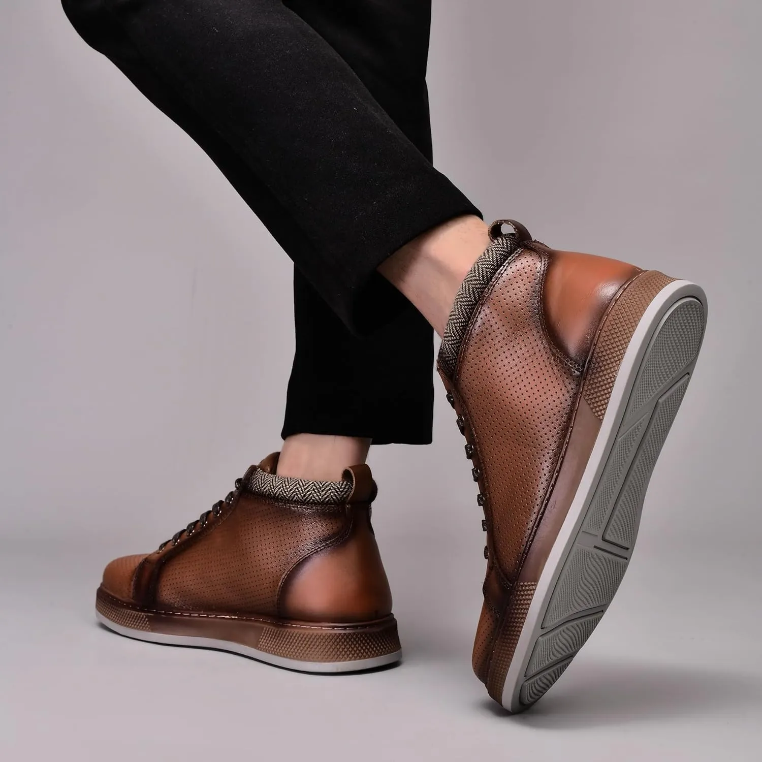 Arkbird Mens Leather Sneaker Fashion Classic Casual Chukka Ankle Boots for Men