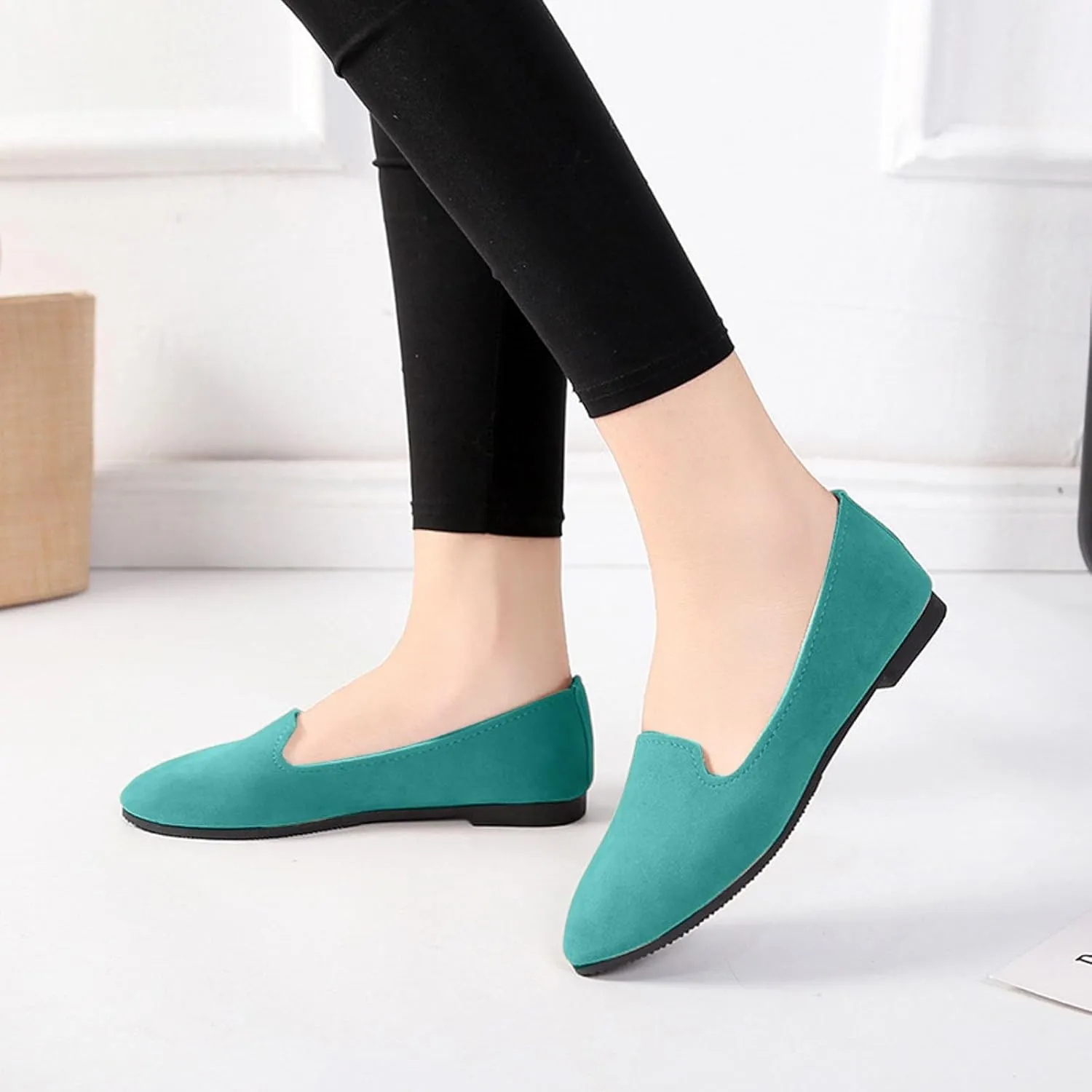 Black Flats for Women Slip on Classic Flats Comfortable Dressy Faux Suede Ballet Flats Shoes Casual Walking Flat Shoes for Women