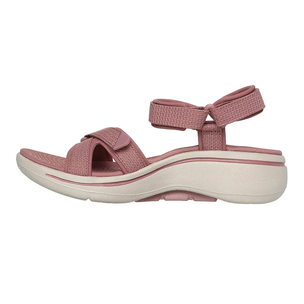 GO WALK ARCH FIT SANDAL