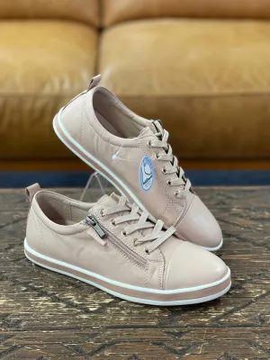 Le Sansa Iskon Blush Sneaker
