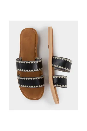 Lei Sandal