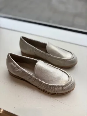 Millie Brushed Platino Shoe