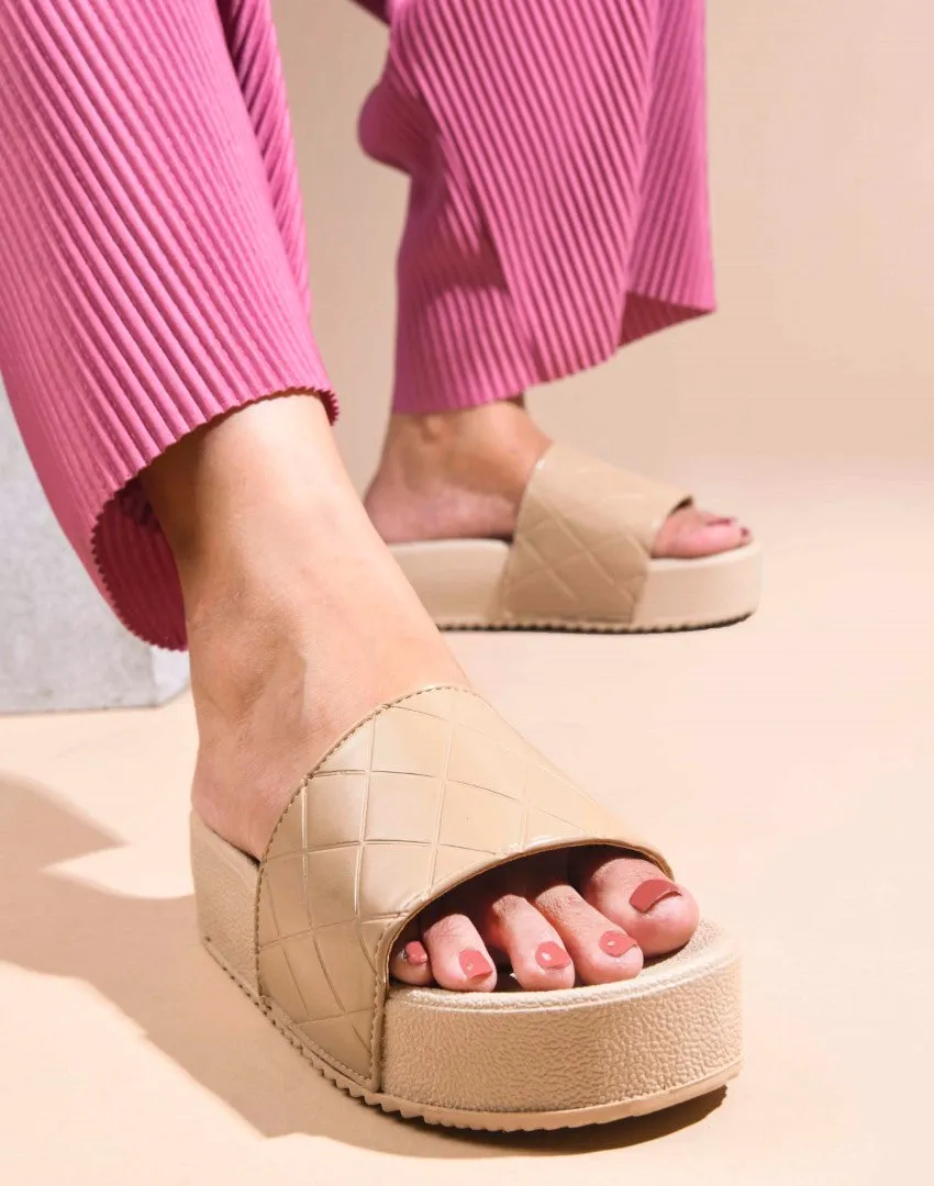 Quilted Slip-On Flat Sandals
