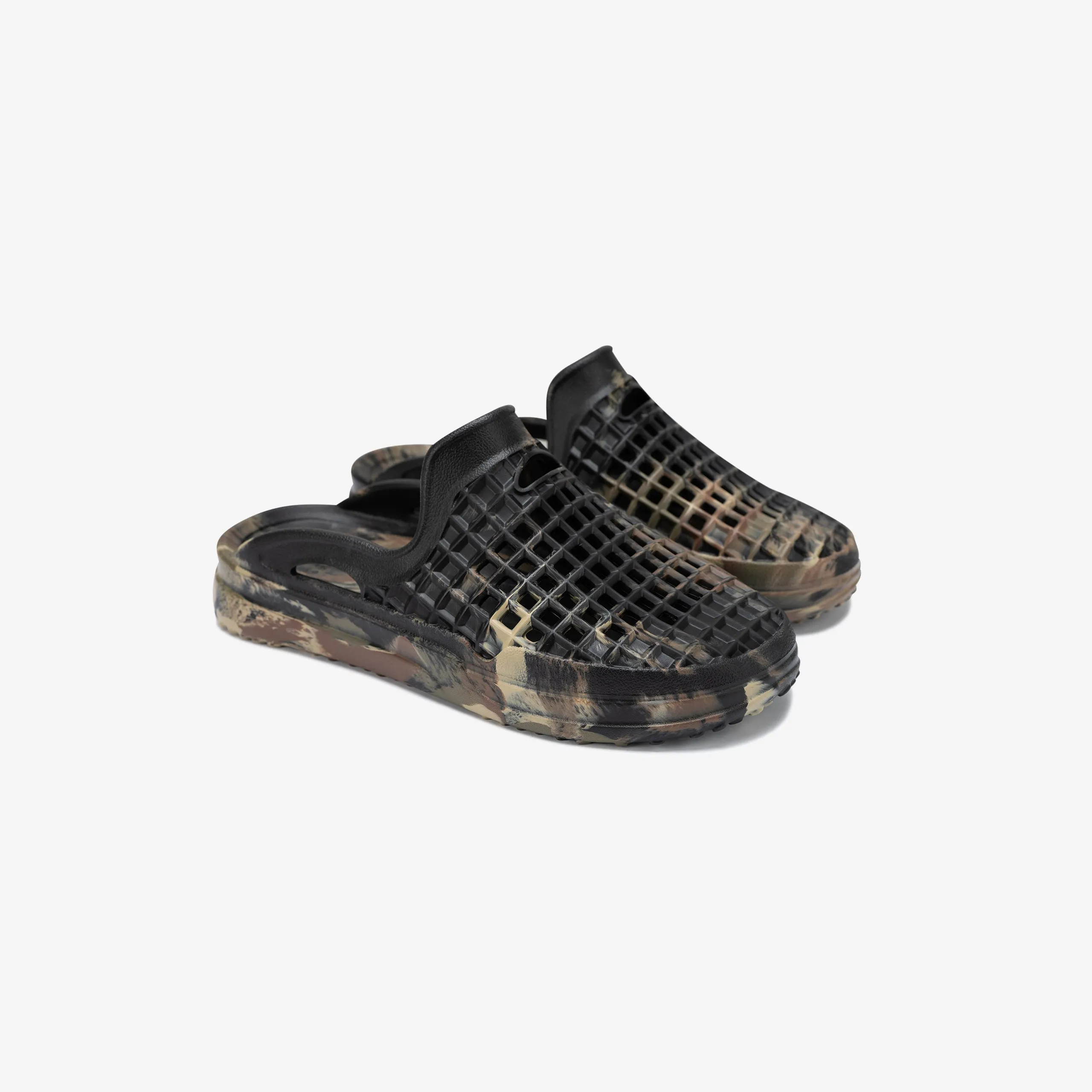 Scenario Slide - Woodland Camo