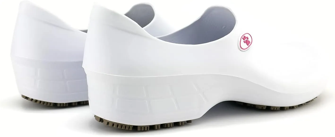 Sticky Nursing Shoes Women - Chefs - Kitchen - Nurses - Clogs for Work - Waterproof Non Slip