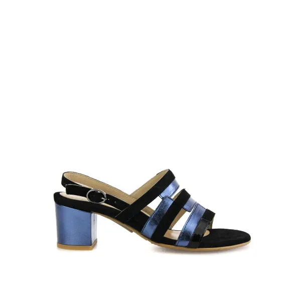 Unity In Diversity Happy Dess Sandal
