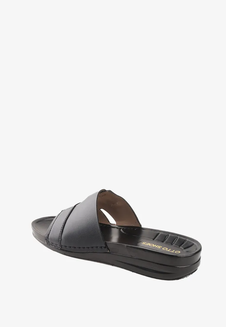 YOLLY SLIDE SANDALS