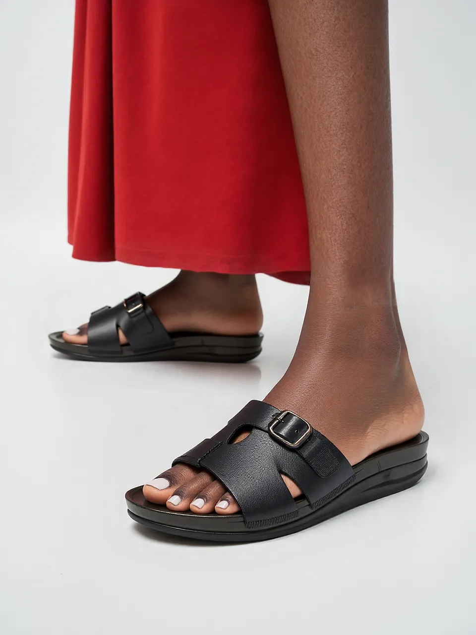 YOLLY SLIDE SANDALS